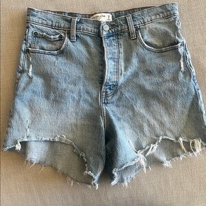 Abercrombie & Fitch | The Dad Shorts High Rise